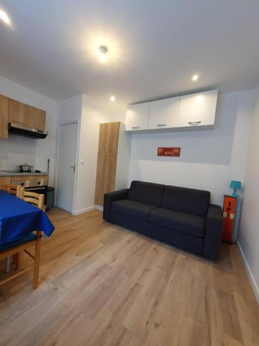 Appart'Hotel, Ikimo 5 Appartements Entiers A Votre Disposition Au Choix น็องซี ภายนอก รูปภาพ