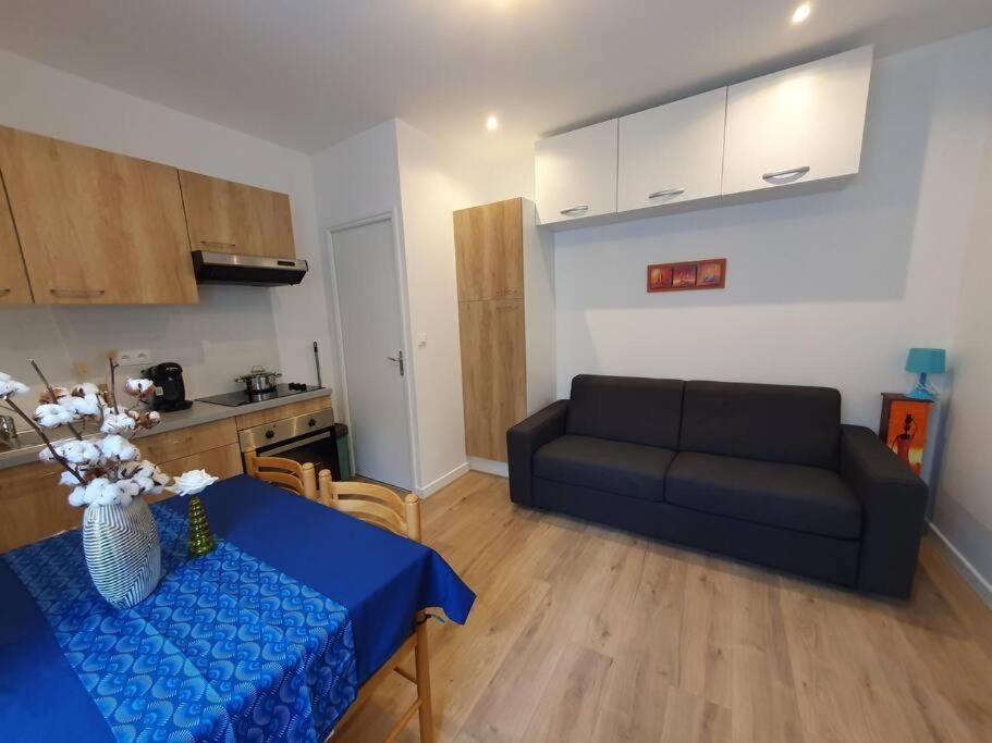 Appart'Hotel, Ikimo 5 Appartements Entiers A Votre Disposition Au Choix น็องซี ภายนอก รูปภาพ